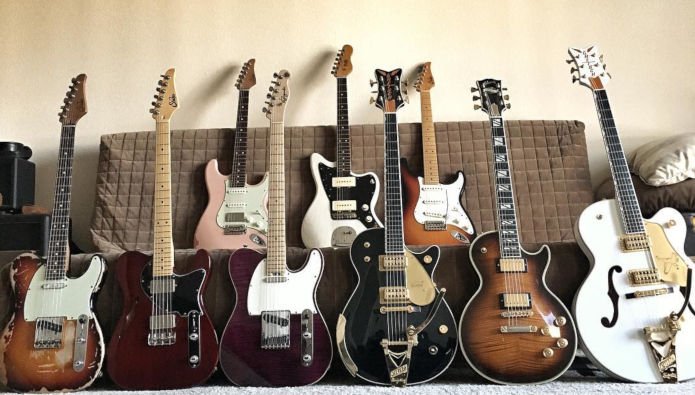 Mateus Asato guitars